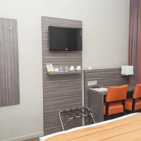 Castel Szálloda 3*