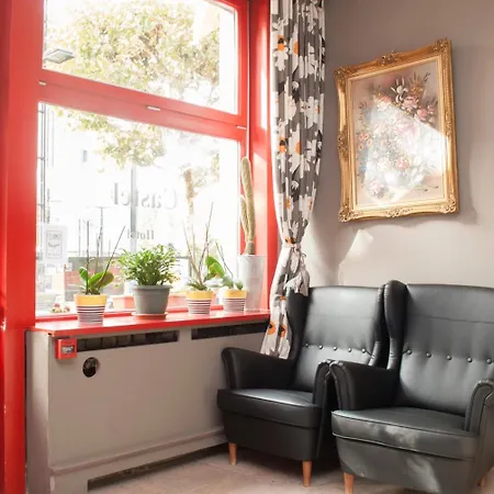 Отель Castel 3*