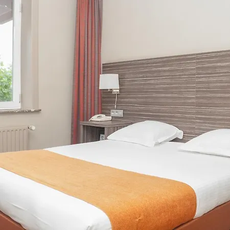 Castel Hotel